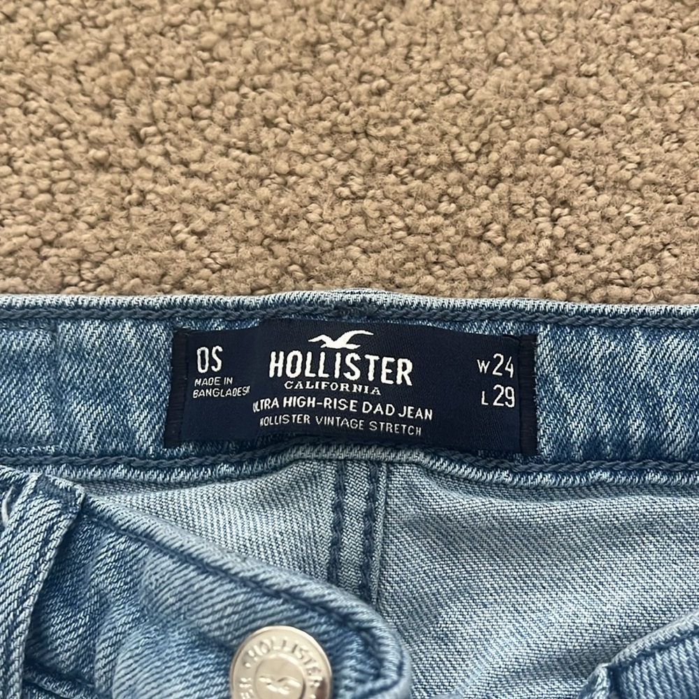 Ultra High-Rise Woman’s Dad Jeans - Picture 3 of 3